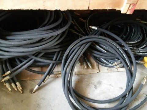 點(diǎn)擊查看詳細(xì)信息<br>標(biāo)題：膠管高壓膠管 直徑19 直徑25  15898635797 閱讀次數(shù)：2165