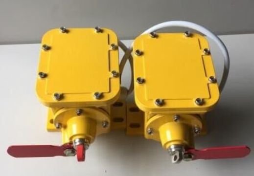 點(diǎn)擊查看詳細(xì)信息<br>標(biāo)題：江蘇GVY-2K縱向撕裂保護(hù)裝置 閱讀次數(shù)：2306