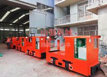 點(diǎn)擊查看詳細(xì)信息<br>標(biāo)題：架線式電機(jī)車 閱讀次數(shù)：2046